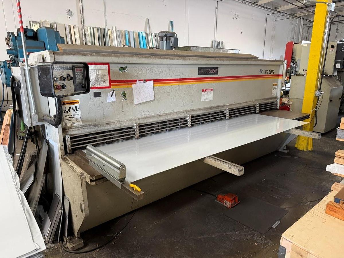 1/4" x 12' Accurshear #625012, CNC hydraulic shear, 20 SPM, 36" Back Gauge, Accurshear SC2 Backgauge Control - Image 1