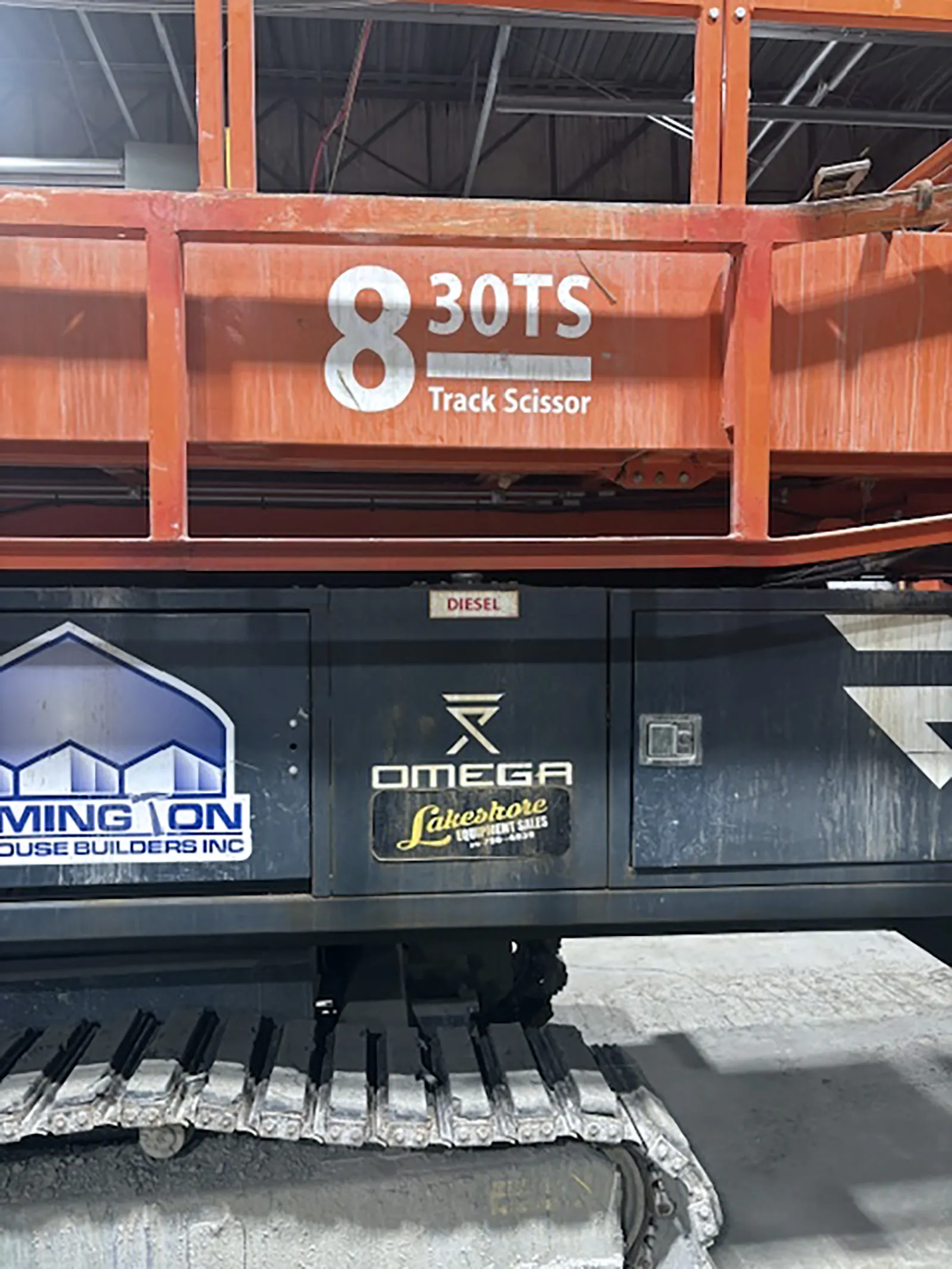 6600 lb. Omega Design #830TS, Scissor Lift w/Automatic Lift System, Track-Style, 31' Lift height, 7' width x - Image 2