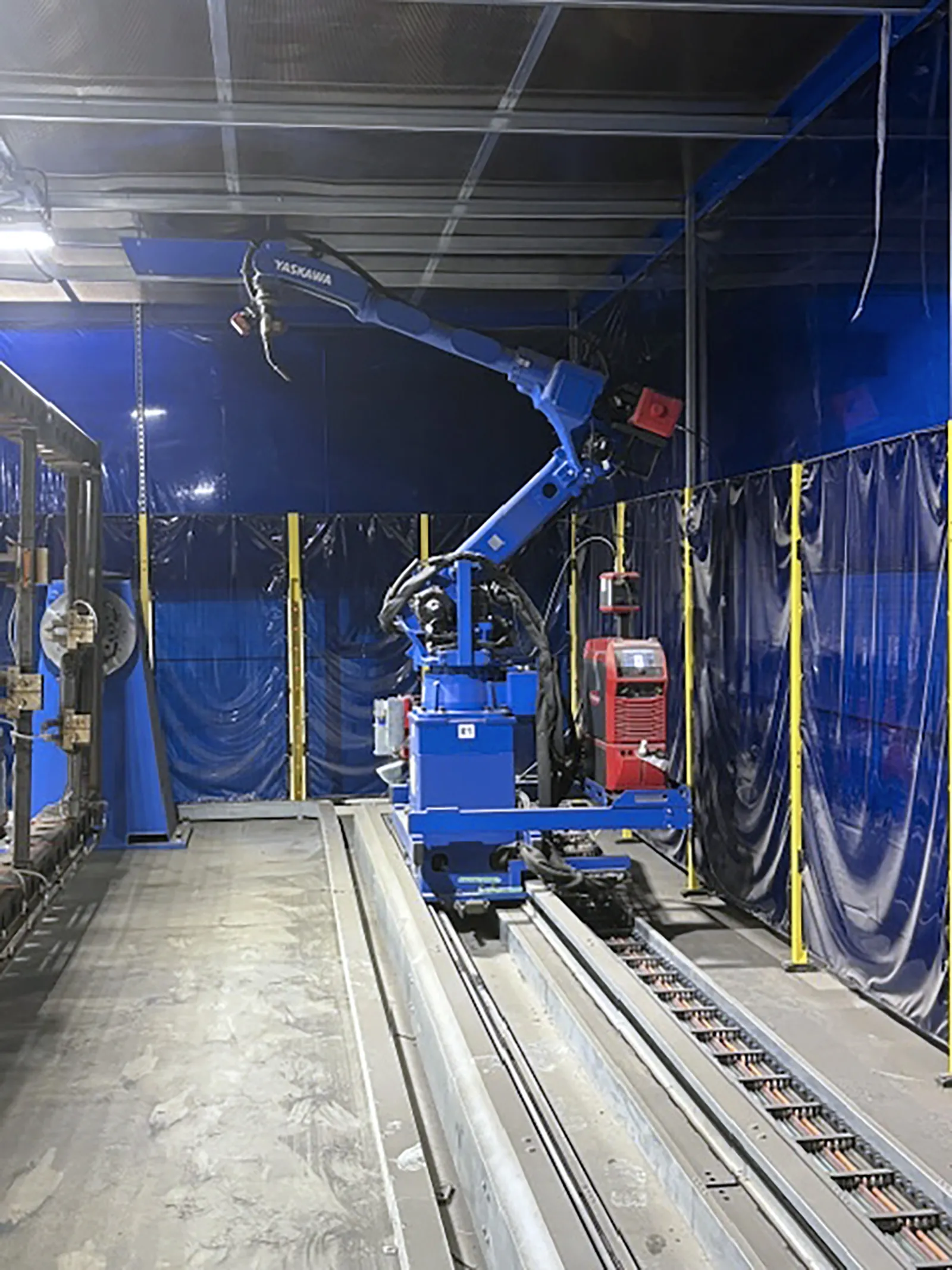 Yaskawa, AR3120, Dual-Robot Weld Cell, 45 lbs. Payload, 123" Horizontal & 221" Vertical Reach, 2023 - Image 3