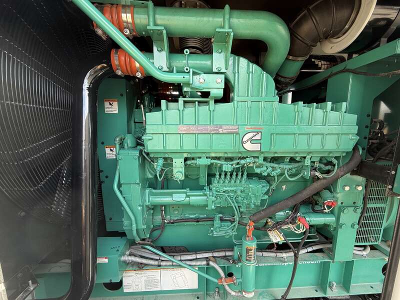 1000 KW Cummins #DQFAD, diesel generator set, 277/480 Volts, 279 hours, 1490 HP @ 1800 RPM, QST30-G5 NR2 - Image 6