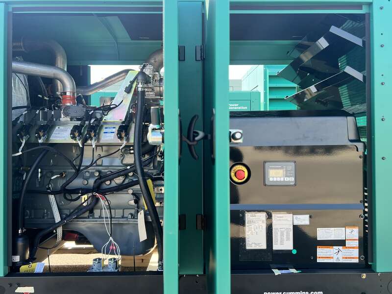 100 KW Cummins #C100N6, Natural gas / propane generator set, 120/208 Volts, 162 HP @ 1800 RPM, QSJ5.9G-G3 - Image 6
