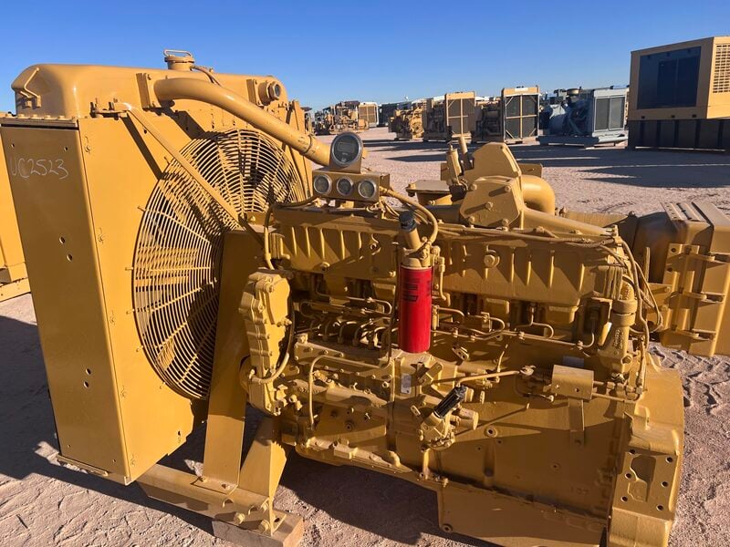 500 BHP Caterpillar #D3406C-DITA, diesel engine, hoist radiator w/ shutters, SAE#1 - Image 5