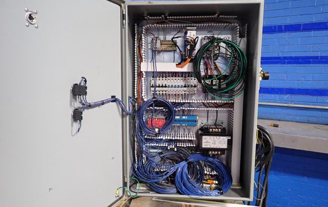 Fanuc M-20IB, Robot, 200/480 V., A05b Control, teach pendant, 2021 - Image 3