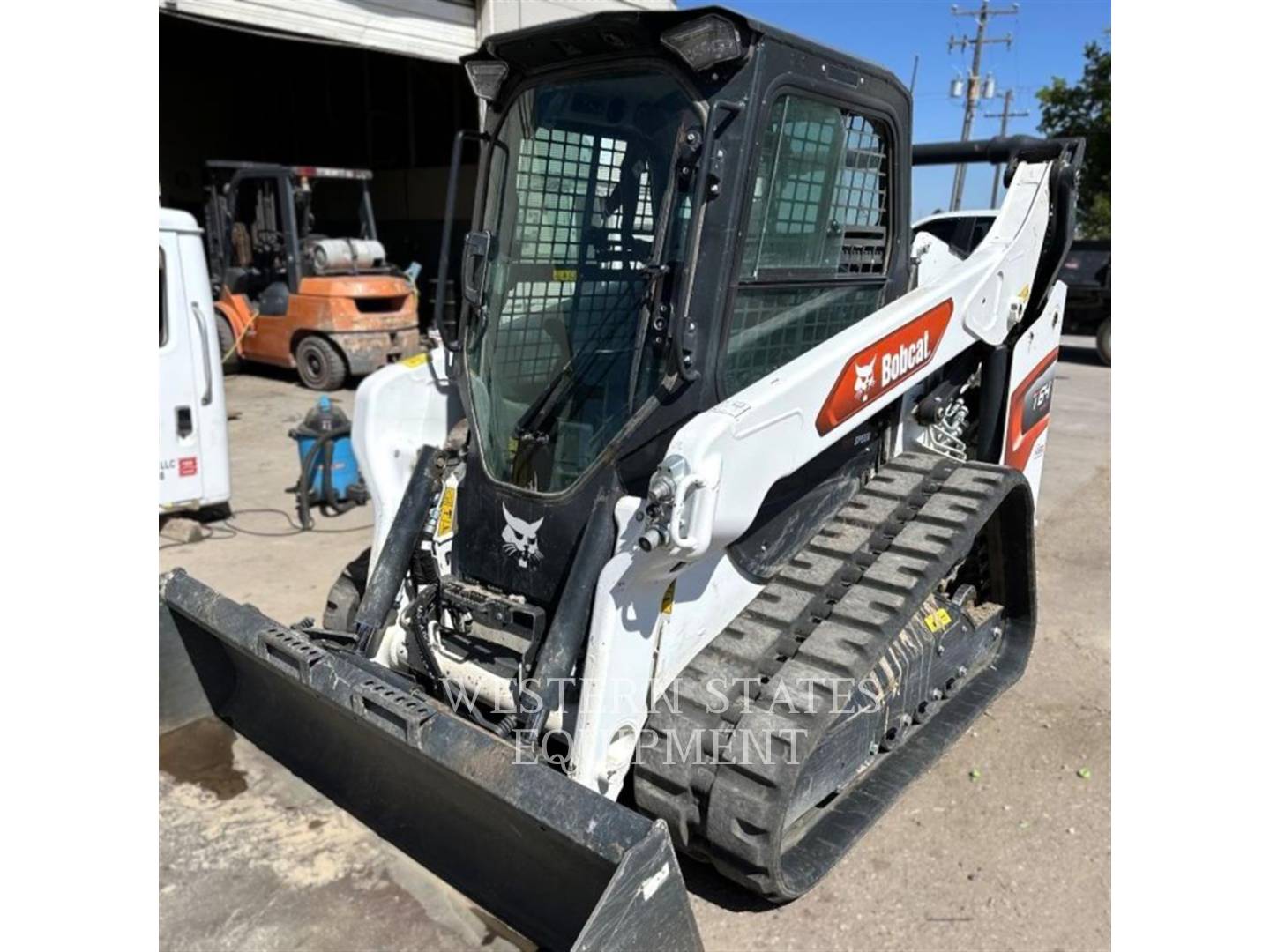 Bobcat BOB T64, Skid Steer Loader, 729 hours, S/N: B4SD25631, 2024 - Image 4