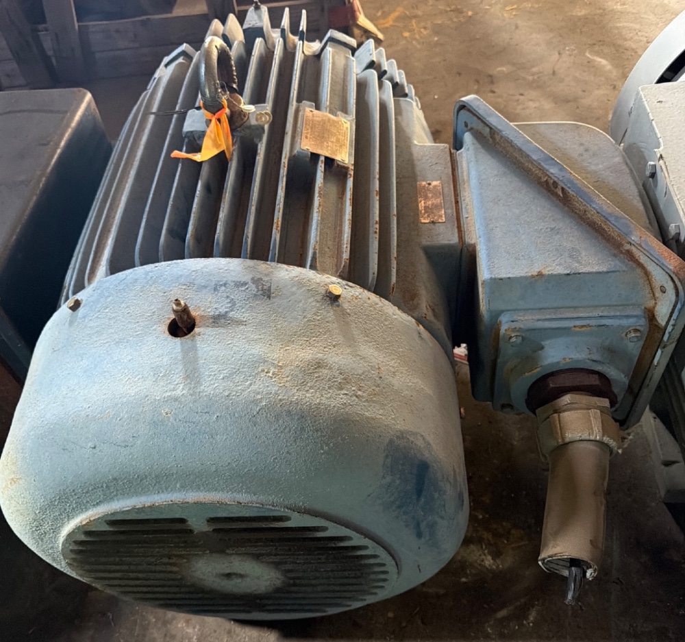 100 HP 88/2700 RPM Teco Westinghouse, Frame 405T, TEFC, 3-90Hz, Ball, offered electrically OK or rblt. w/ - Image 3