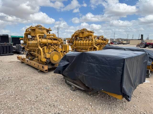 1356 KW, 1800 RPM, Caterpillar #G3516TA-SR4, Gen End, 8,891 hours, 2013 - Image 1