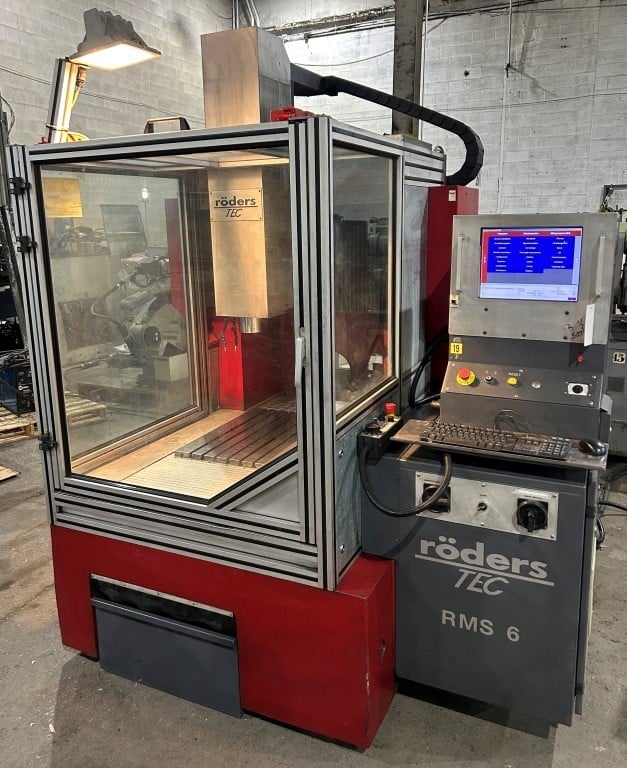 Roders #RFM600, precision / high speed vertical machining center, 24" X, 20" Y, 12" Z, 18 automatic tool - Image 1