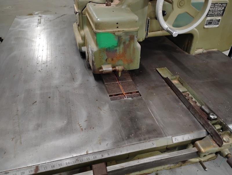Mattison #404, striaght line rip saw, 15 HP, 14" diameter Blade, 1.5" dia arbor, variable speed, 65" x 77" - Image 4