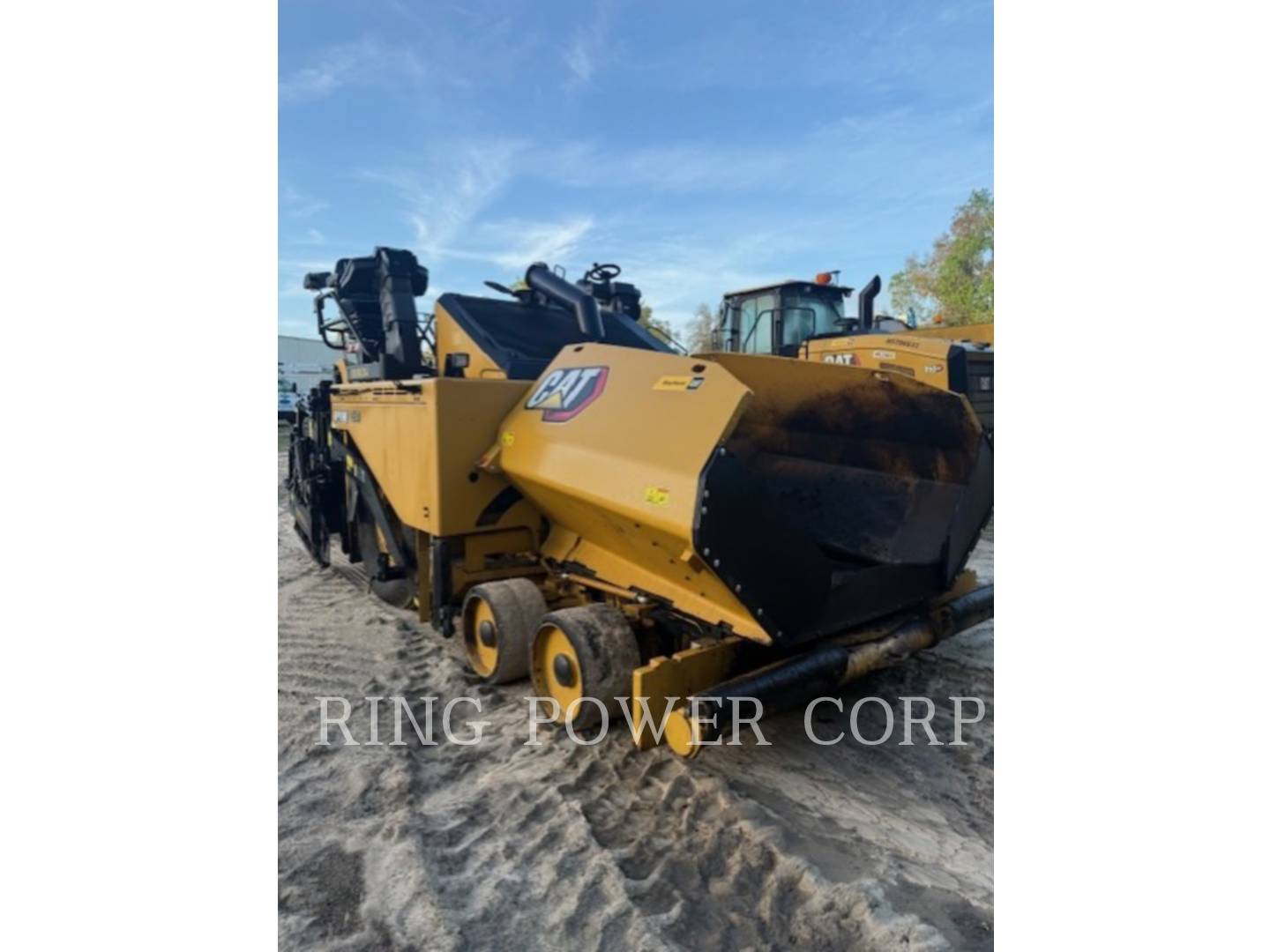 Caterpillar AP1000, 474 hours, S/N: 69800304, 2025 - Image 2