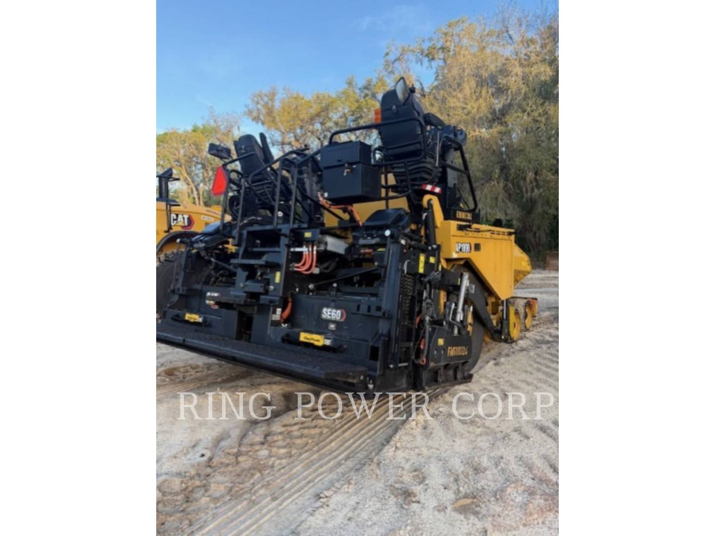 Caterpillar AP1000, 474 hours, S/N: 69800304, 2025 - Image 4