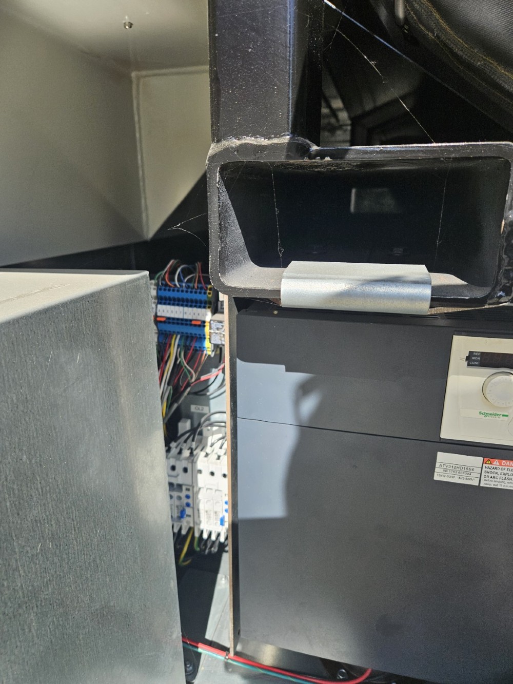 Capstone #C600, 57 KW Microturbine Generator, zero hour low pressure grid connect, New surplus - Image 3