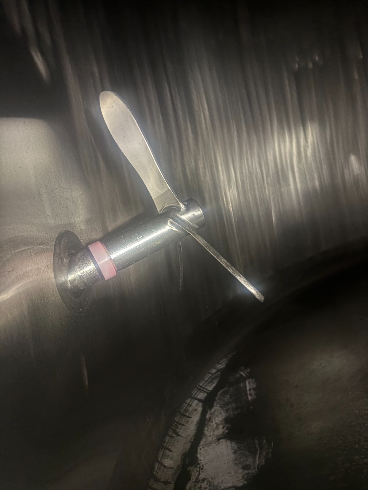 Cherry Burrell, 9000 gallon 304 Stainless Steel refrigerated silo tank, agitator - Image 5