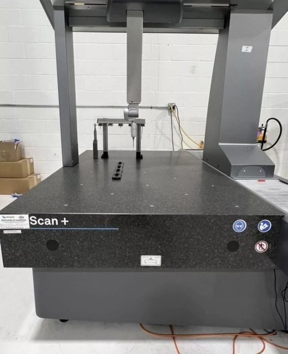 Hexagon #Global-S-Scan+9.12.8, 35" X, 47" Y, 31" Z, 5 tool changer, pendant Control, probes, 2024 - Image 3
