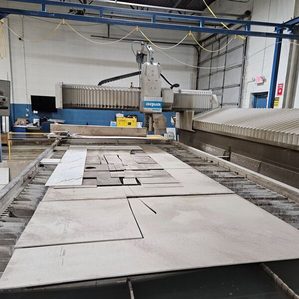 Denver #Aqua, 5-Axis waterjet, 60000 psi, 157.4" X, 78.7" Y, 9.8" Z, Hypertherm 50 intensifier, 2019 - Image 1