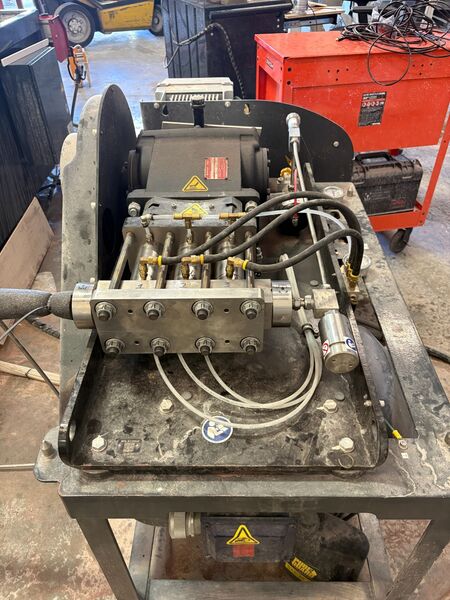 Omax #Maxiem-2040, with Ajet 5-Axis waterjet, 2024 - Image 4