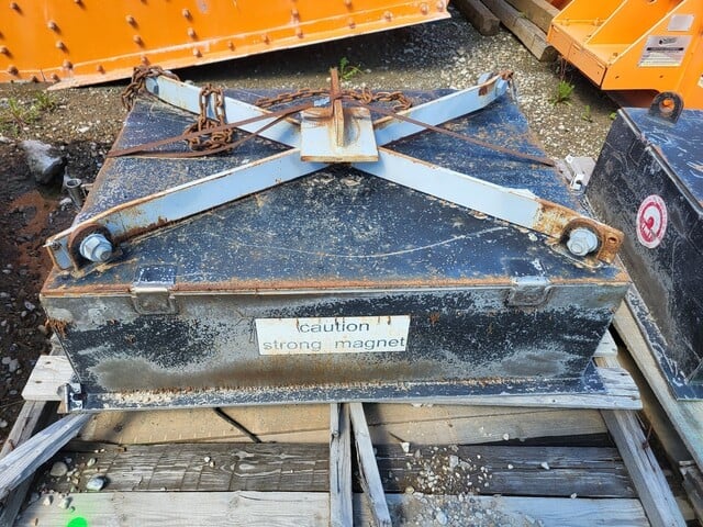 Industrial Magnetics #BM6000RHSFG, Inline Bullet Magnet, 2007 - Image 9