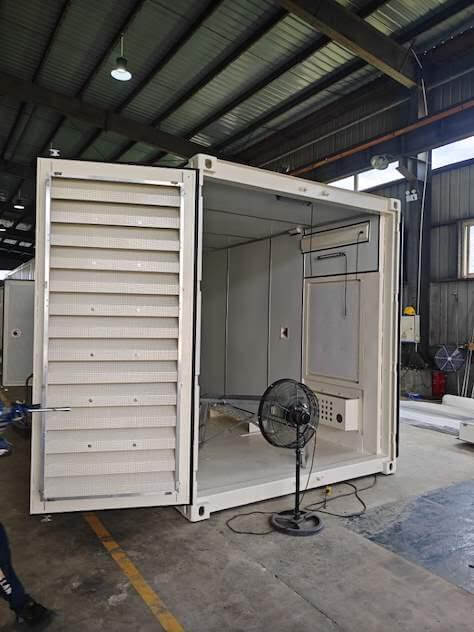 1915 KW Cummins #2000DQKC, Diesel Generator, 2568 HP, Cummins #QSK60-G6 Engine, 277/480 Volts, sound - Image 10