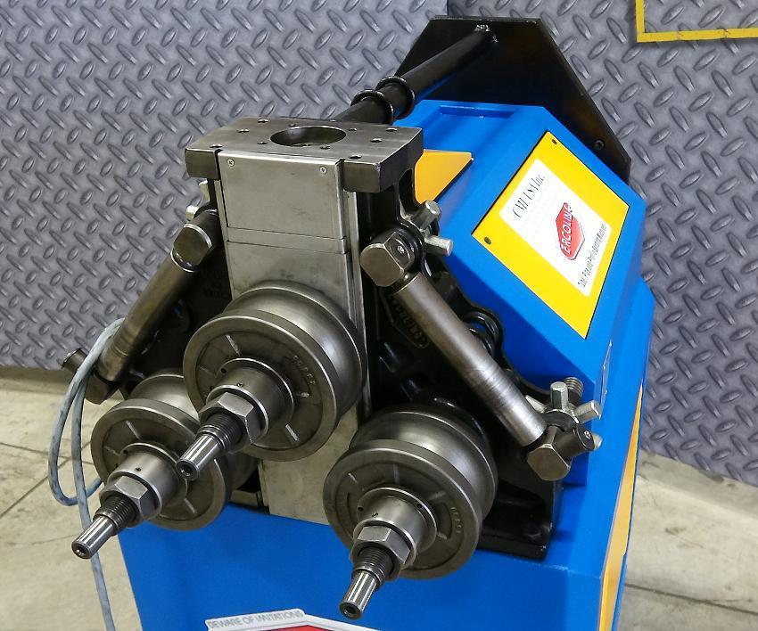 2-1/2" x 2-1/2" x 1/4" Ercolina #CE50H3, angle roll, 50mm diameter, 10 ton, 9 RPM, w/ tooling - Image 3