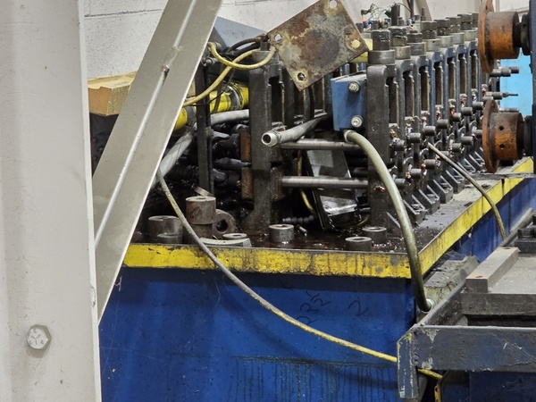 15 Stand, Bradbury Rollformer, 3" spindle, 19" roll, 8-12" centers - Image 7