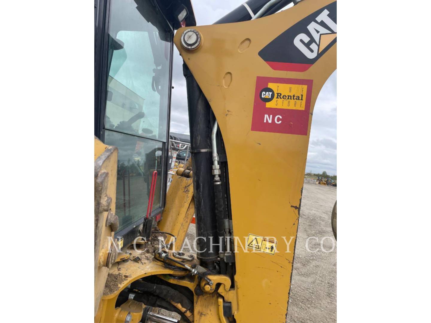 Cat 420F2 4ECB, Backhoe Loader, 3222 hours, S/N: HWD02502, 2018 - Image 4