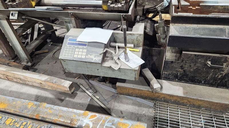 20" x 25" Marvel #2150A-PC2, tilt frame band saw, 17' 6" x 1.25" blade, Marvel PC-2 controls, 2008 - Image 6