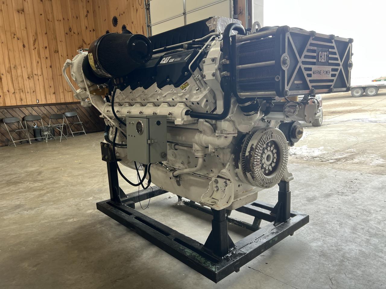 1800 HP Caterpillar #C32, Marine Diesel Engine, 2300 RPM, Heat Exchanger, Sea Water Pump, 750 hours, 2007 - Image 6