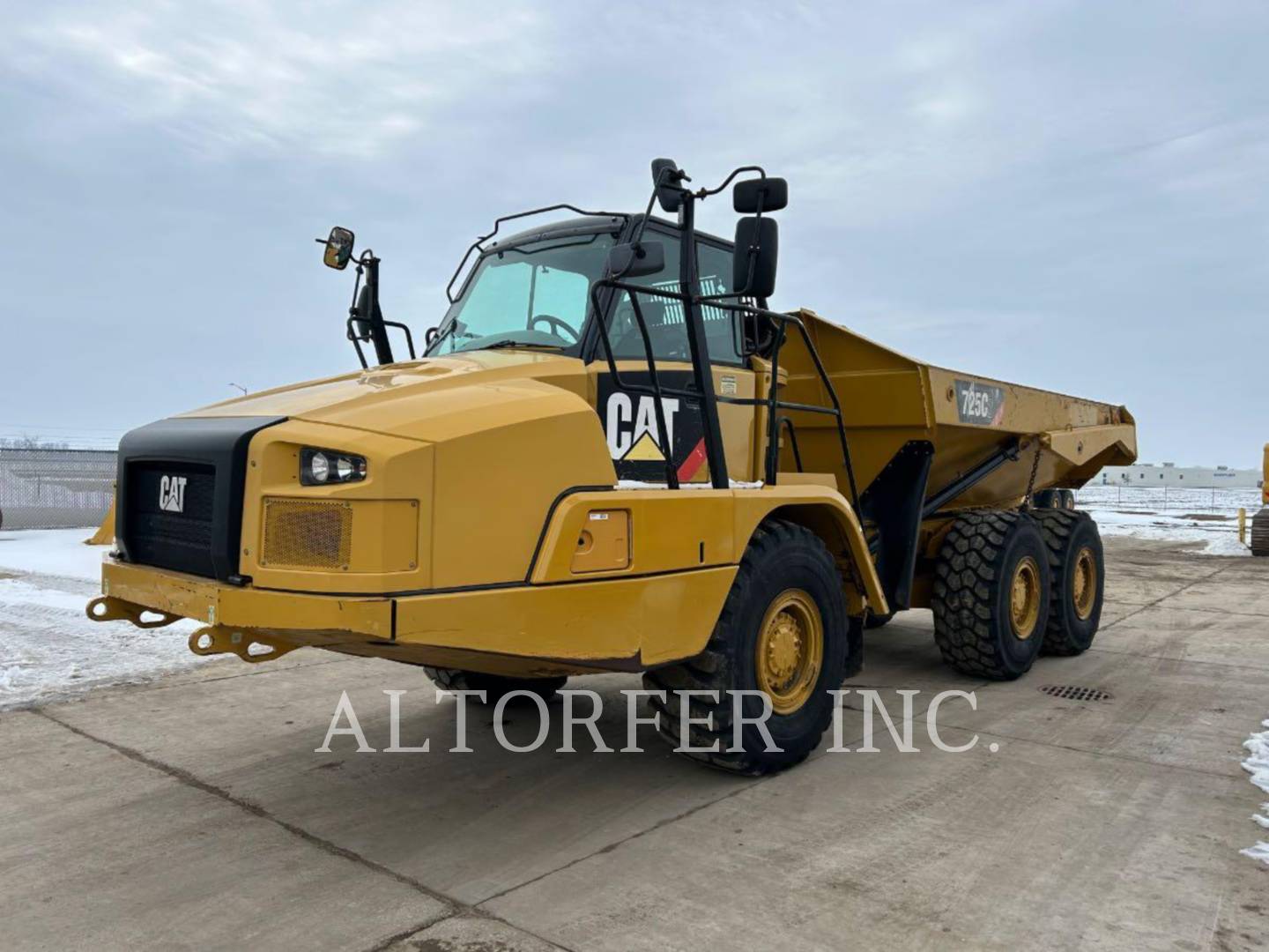 Caterpillar 725C2, Articulated Truck, 4745 hours, S/N: 2T300550, 2018 - Image 1