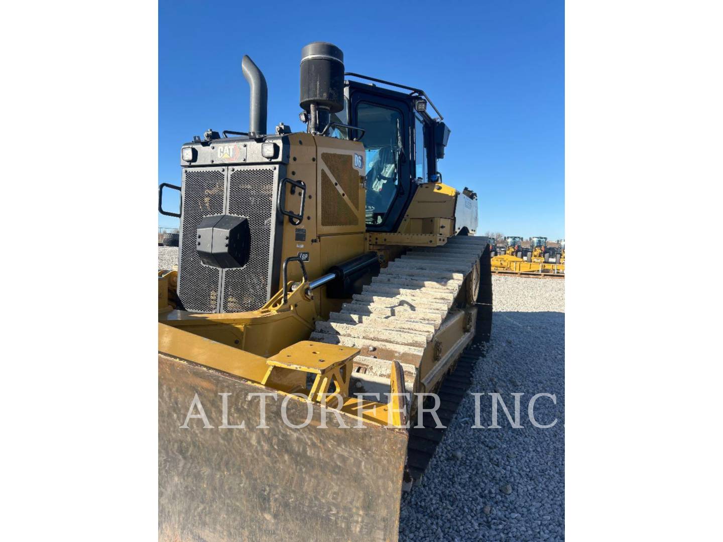 Caterpillar D6-20VPAT, 1917 hours, S/N: KD501554, 2024 - Image 1
