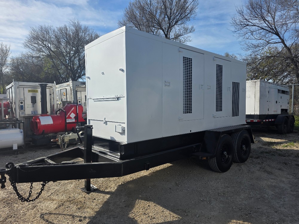 200 KW Caterpillar #XQ230, towable generator set, 2005 - Image 5