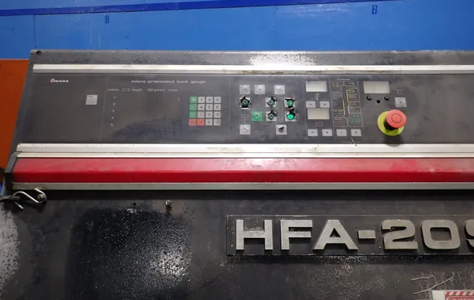 20" x 20" Amada #HFA-20S, Horizontal Band Saw, w/Roller Conveyor - Image 6