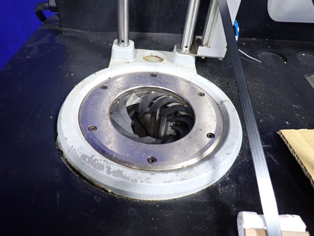 Bilz #SG-3400WK4-15/ISG-3400, Shrink-Fit Machine, 58-150 psi, 2017 - Image 3