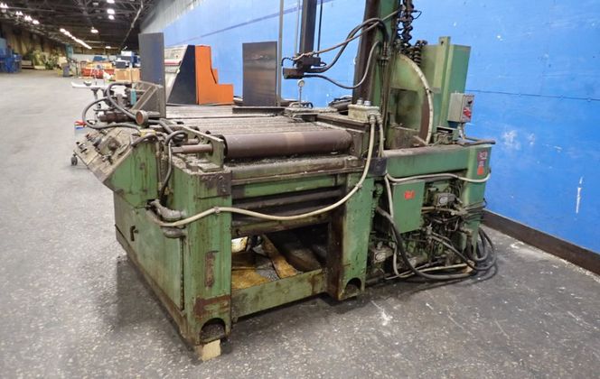 26" DoAll #TF-2430SA, Vertical Band Saw, w/Hydraulic Unit, 1.5" Blade, 220 V - Image 8