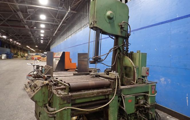 26" DoAll #TF-2430SA, Vertical Band Saw, w/Hydraulic Unit, 1.5" Blade, 220 V - Image 9