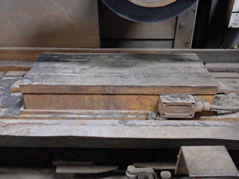 10" x 30" Brown & Sharpe #1030-MicroMaster, Surface Grinder, 8" x 18" capacity, 5 HP, 1740 RPM, 460 V - Image 3