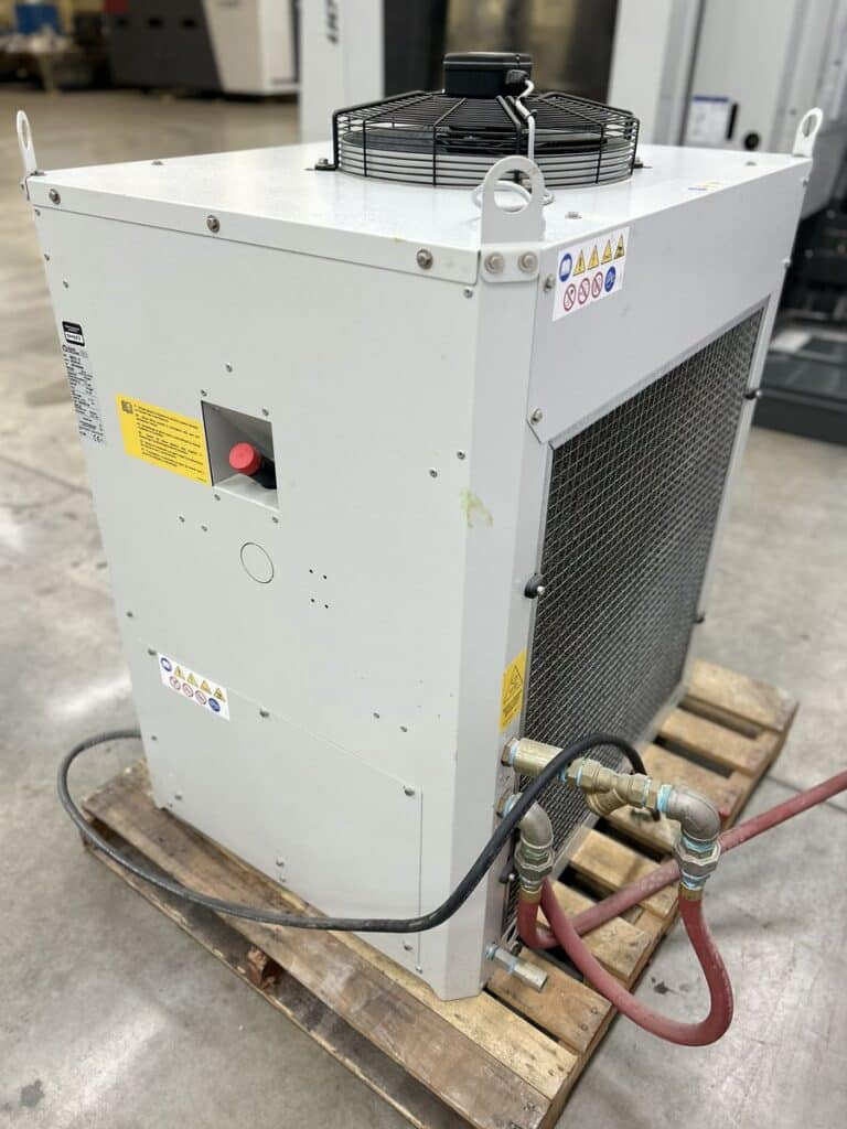 2.5 Ton, Chase #QBE012-R, water chiller, R407C, 460 V., 2022 - Image 8