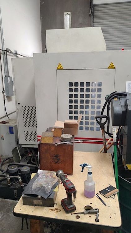 Akira-Seiki #SV1300, CNC vertical machining center, Mitsubishi Control, 50" X, 20" Y, 25" Z, 14000 RPM, 24 - Image 7