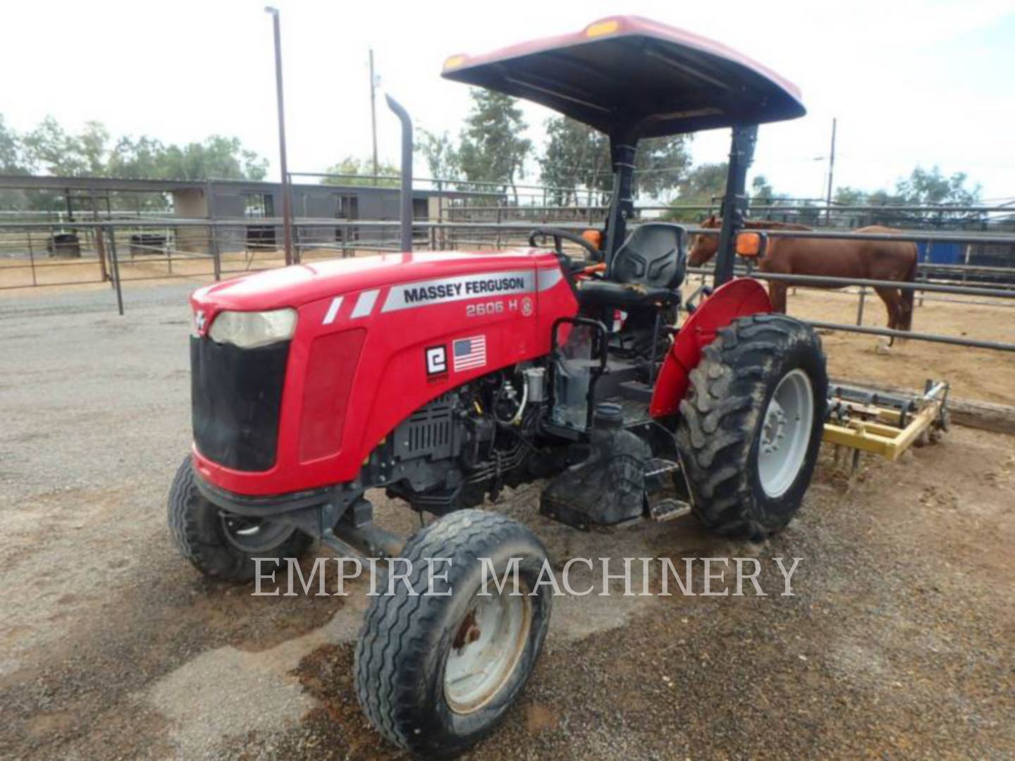 Massey Ferguson 2606H 2WD, Tractor, 1515 hours, S/N: MEAB1E21YK1229967, 2019 - Image 1