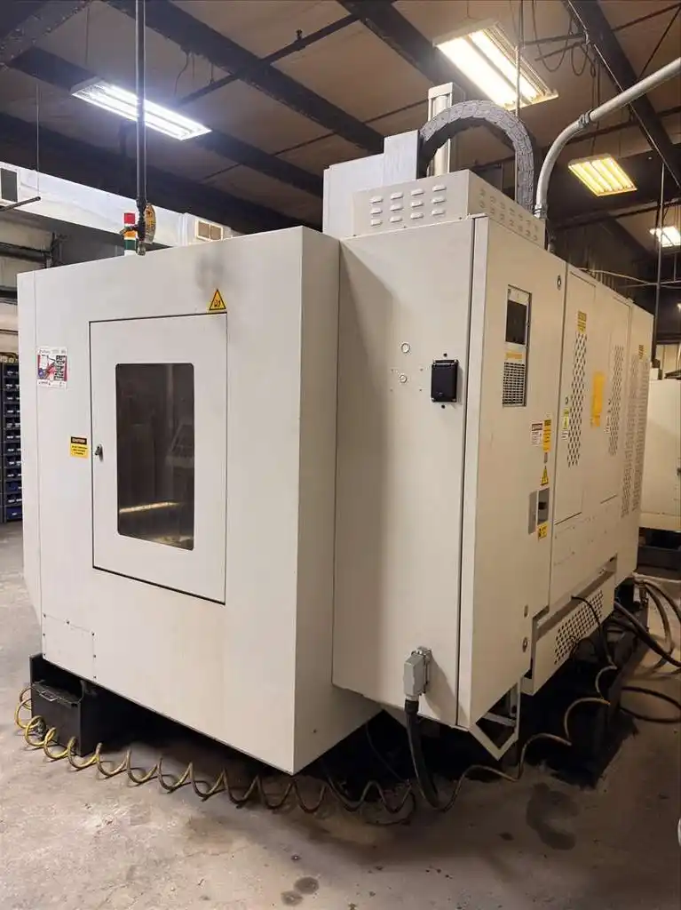 Akira-Seiki #V4XP, CNC vertical machining center, Mi645 Control, 41.3" X, 19.8" Y, 22" Z, 12000 RPM, 28 - Image 7