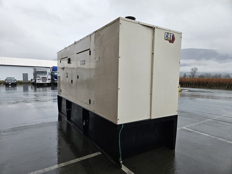500 KW Caterpillar #D500GC, Diesel Generator Set, 762 HP @ 1800 RPM CAT C15 engine, 1000-gallon MGK fuel - Image 6
