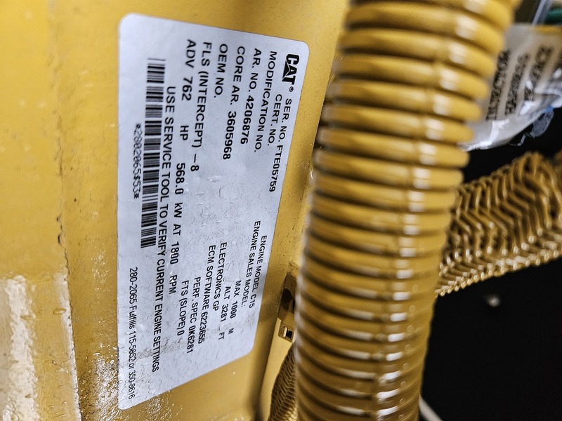 500 KW Caterpillar #D500GC, Diesel Generator Set, 762 HP @ 1800 RPM CAT C15 engine, 1000-gallon MGK fuel - Image 10