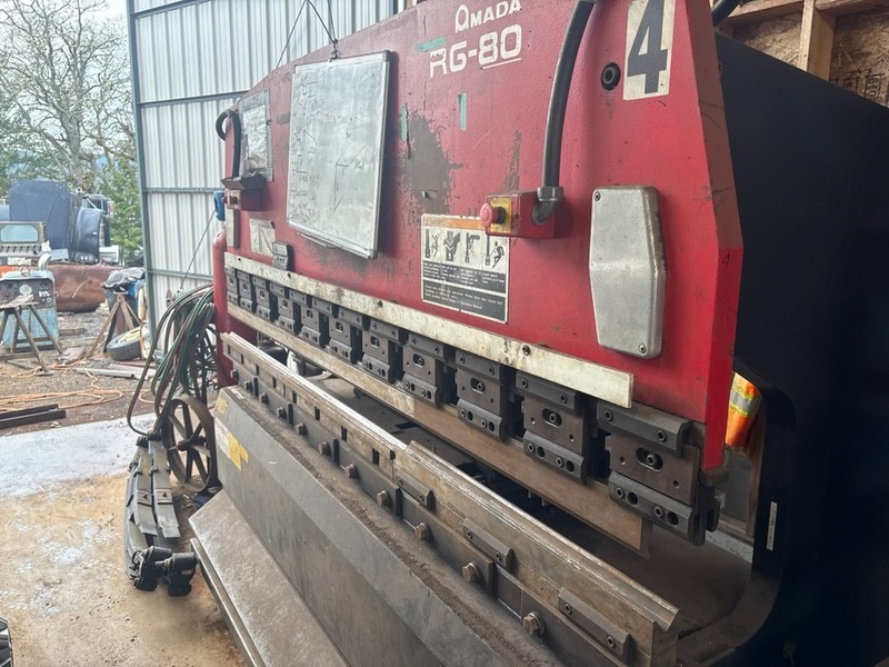 88 Ton, Amada #RG-80, CNC Press Brake, 94.5" bed length, 80.7" between uprights, 98.6" max. bending length - Image 3