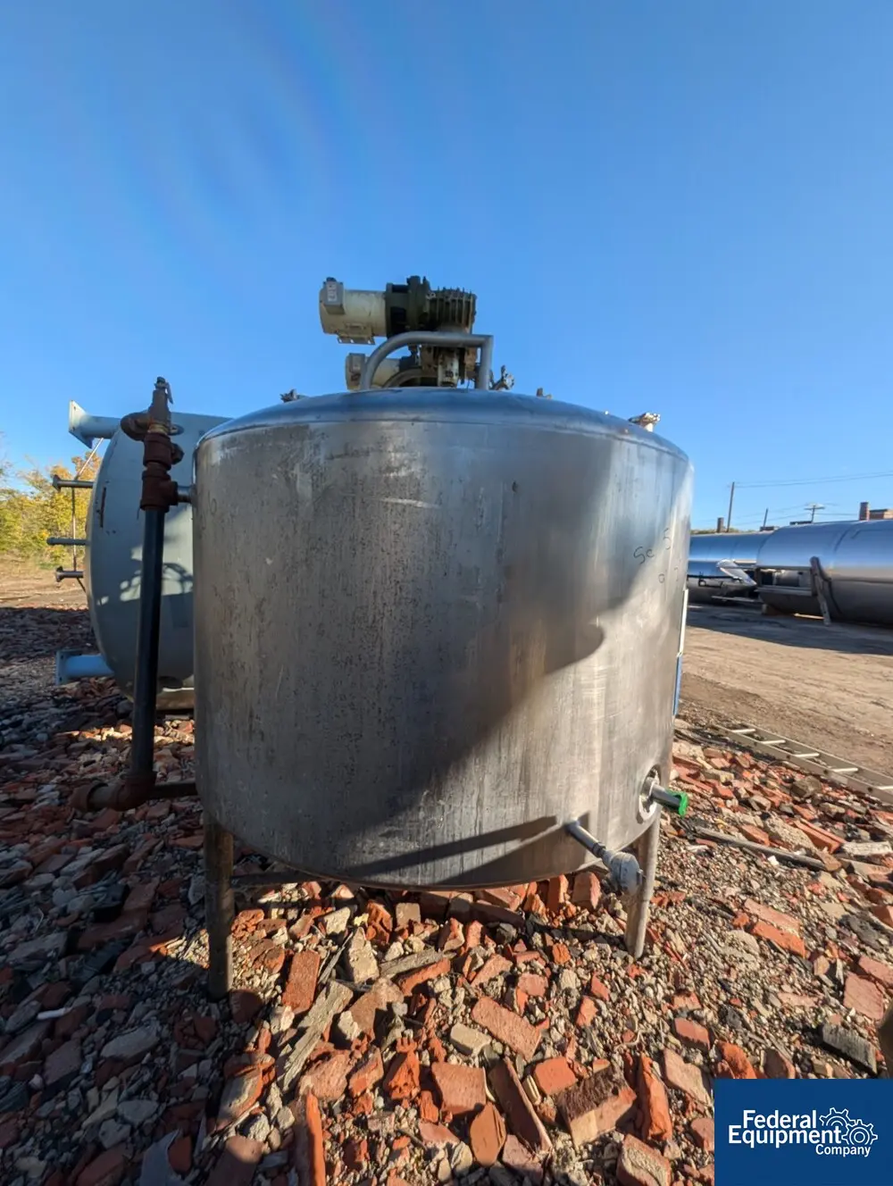 800 gallon, DCI Twin Motion Kettle, 66" diameter x 40" straight side, dish top & bottom, legs, 316 Stainless - Image 6