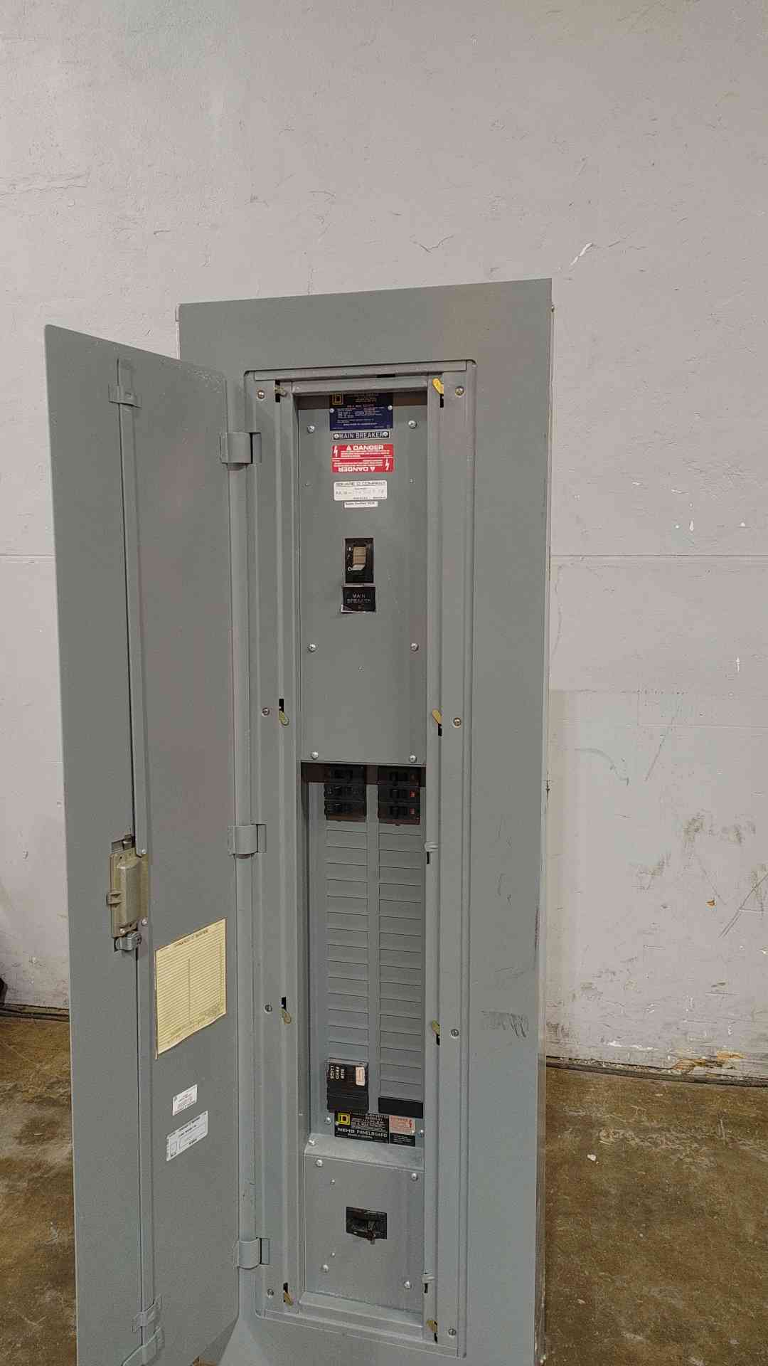 225 Amp. Square D #NEHB-424-2SF3125, Panelboard, 480/277 Volts, 3PH, 4W, Dual Mains - Image 7