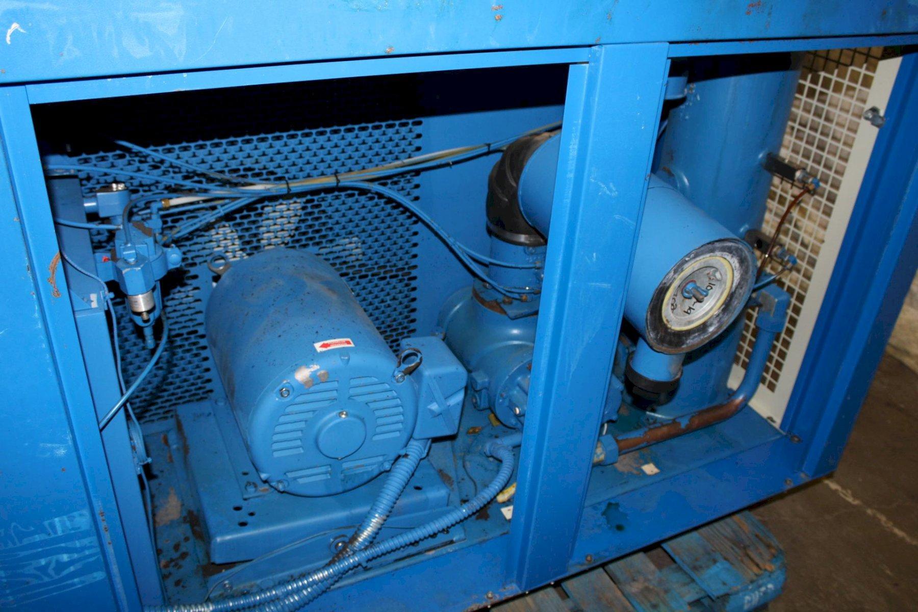 20 HP Quincy #QSB-20, rotary screw/ sliding vane air compressor, 86 cfm, 115 psig, air cooled, 2005 - Image 8