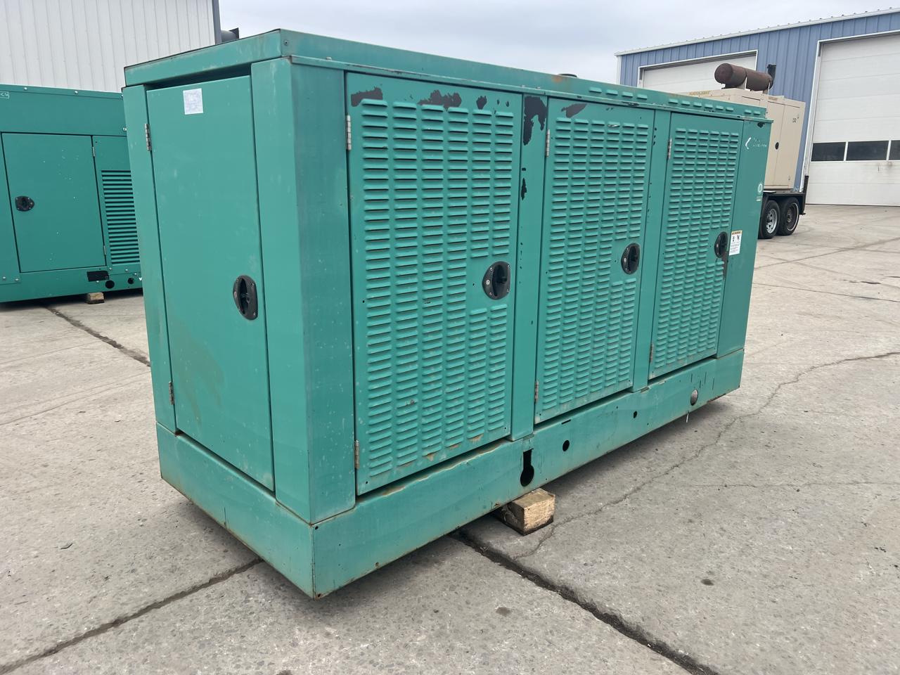 100 KW Cummins/Onan #GGHH-5655462, Natural Gas or Propane Generator, 6.8 Liter Ford engine, 1800 RPM, 120/240 - Image 4