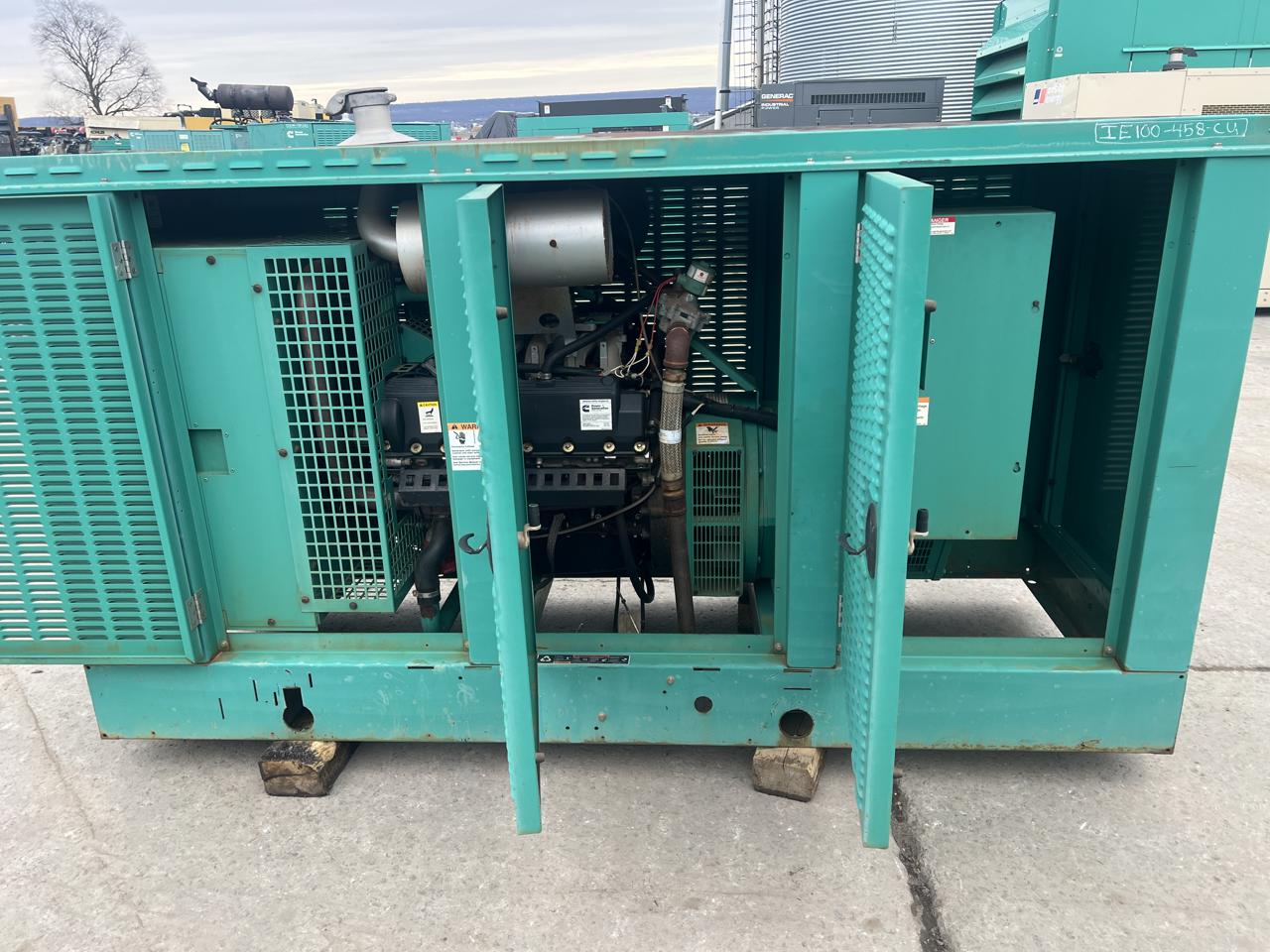 100 KW Cummins/Onan #GGHH-5655462, Natural Gas or Propane Generator, 6.8 Liter Ford engine, 1800 RPM, 120/240 - Image 8