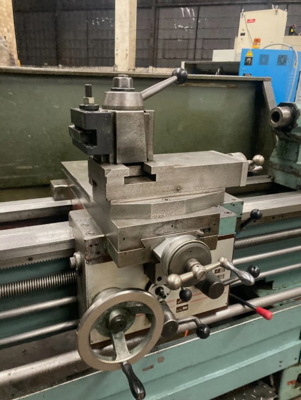 24" x 80" Kerrey #HS-65-80, Engine Lathe, 18" chuck, quick-change gearbox, steady rest - Image 6