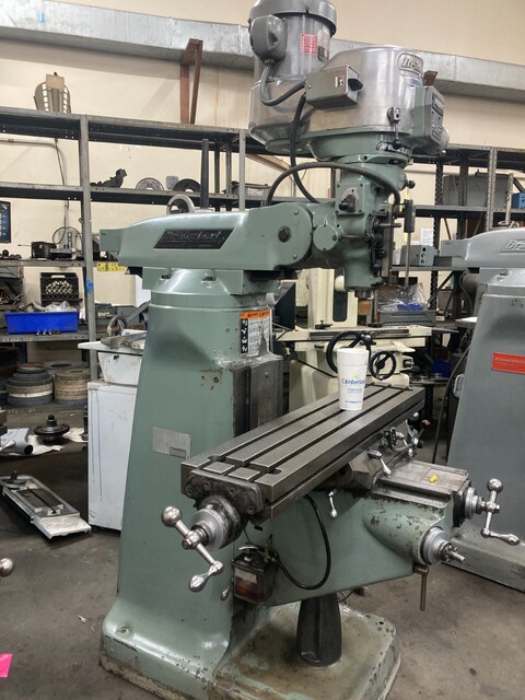 Bridgeport, Vertical Turret Knee Mill, 42" x 9" table, 2 HP spindle, power feed table, digital read out, 220 - Image 3