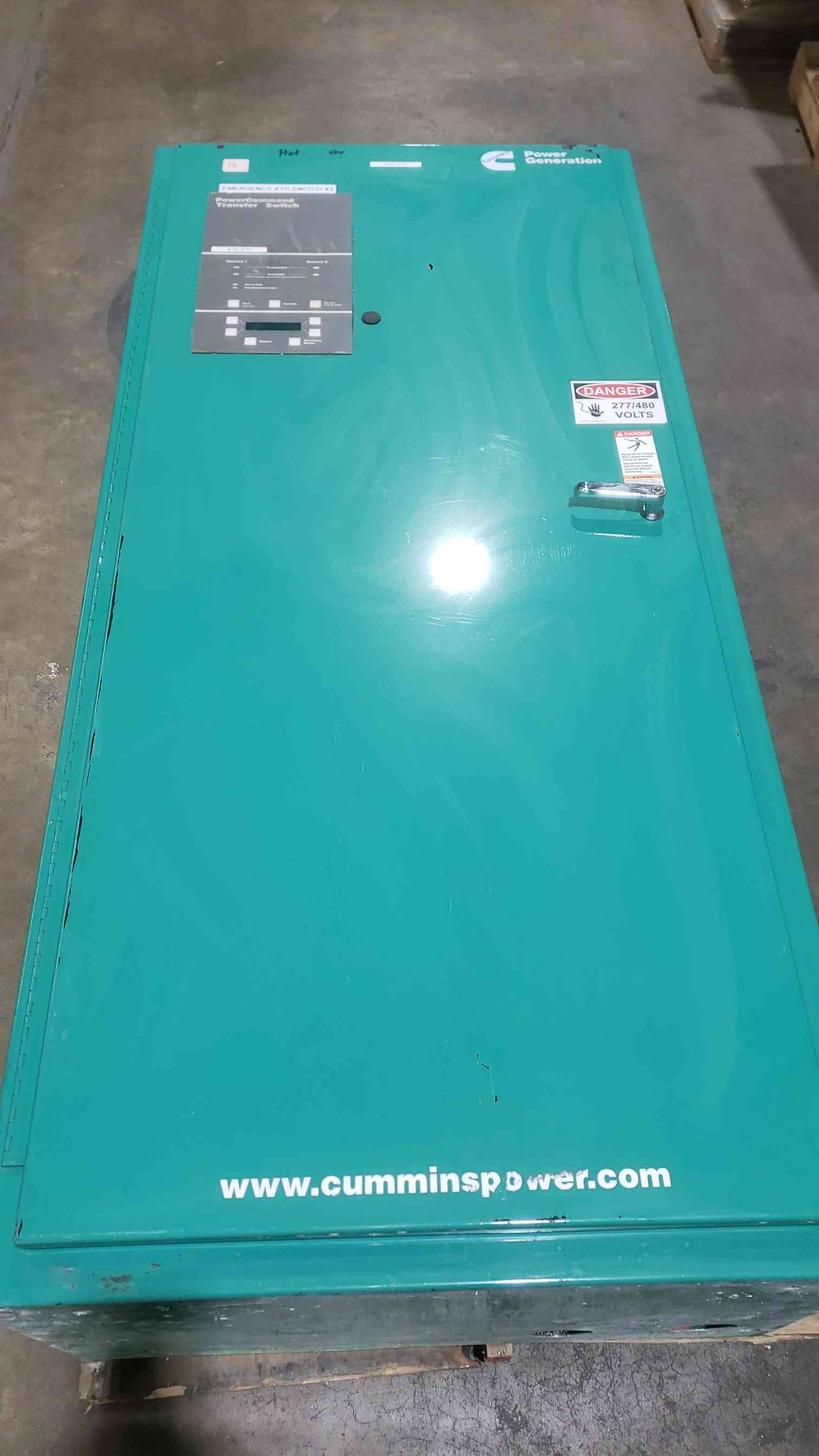 800 Amp. Cummins OTPCD-5935243, automatic transfer switch, 480 Volts, 3R weather protected enclosure - Image 1