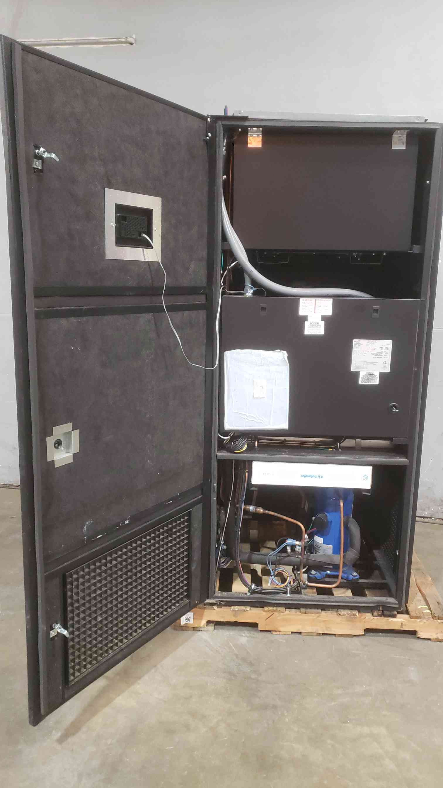 1 Ton, Data Aire #GTAU-01832, Crac Unit, Air Cooled, 230 Volts, 3PH, 2021 - Image 3